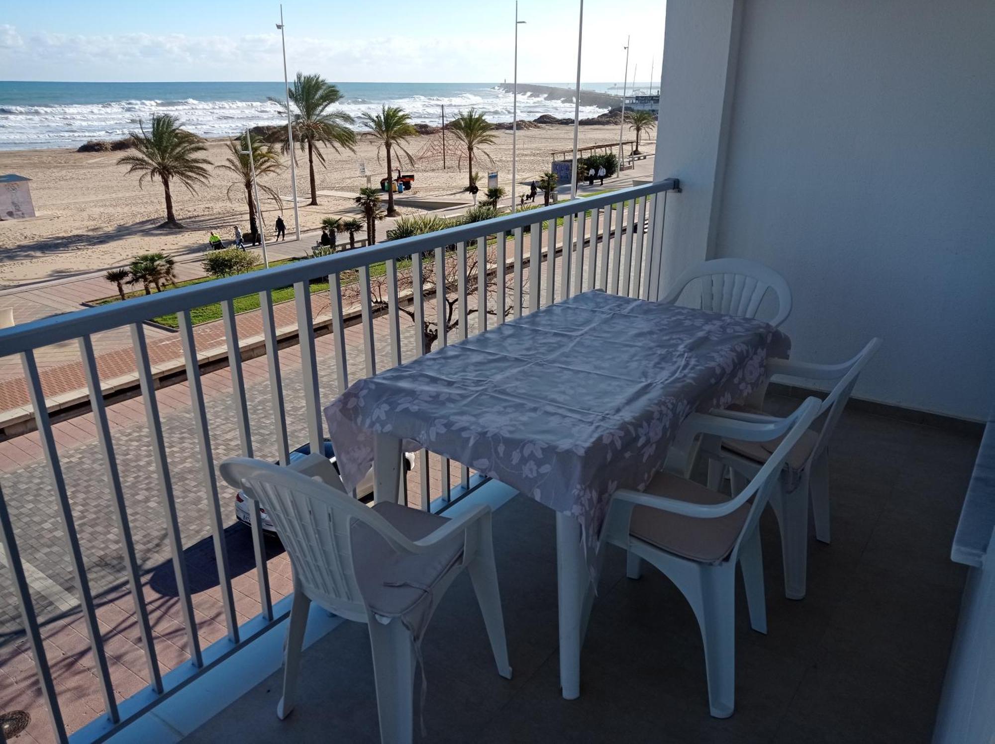 Apartamentos Bonaire 1ª Linea Wifi Solo Familias Serviplaya Gandia Room photo